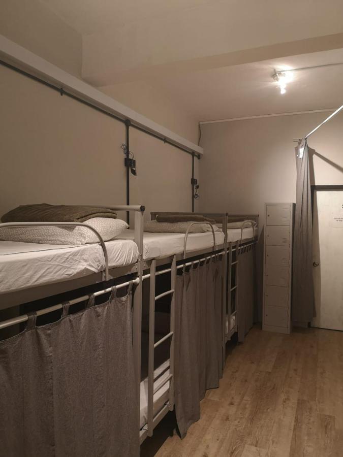 Urban Hostel Singapore Bagian luar foto
